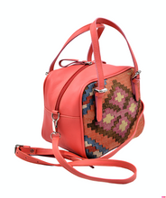 Load image into Gallery viewer, Crossbody bag-carpet
